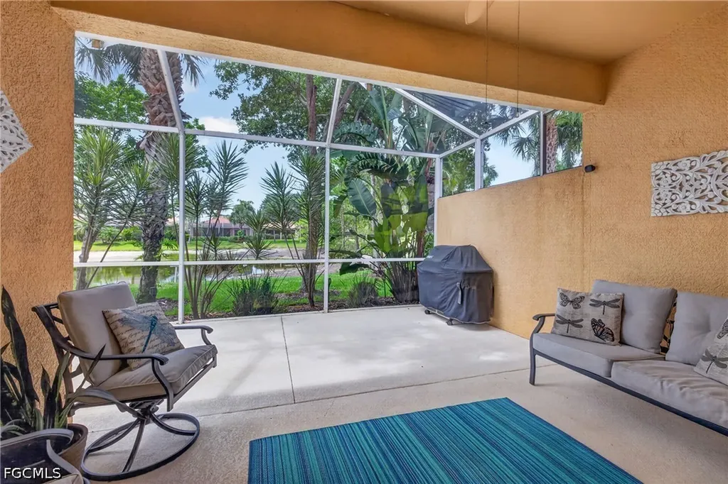 14214 Manchester Drive Naples FL 34114