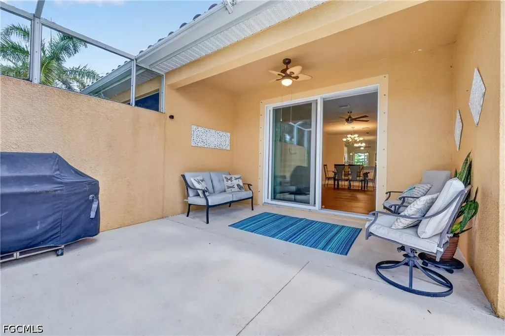 14214 Manchester Drive Naples FL 34114