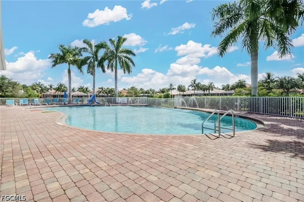 14214 Manchester Drive Naples FL 34114