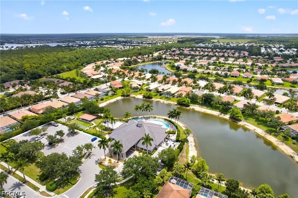 14214 Manchester Drive Naples FL 34114