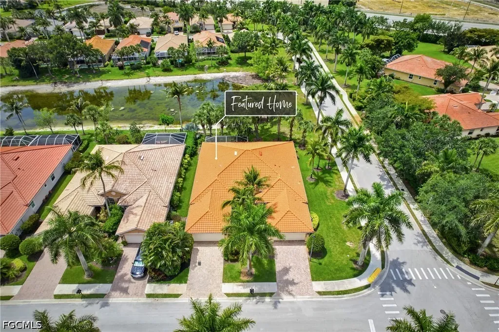 14214 Manchester Drive Naples FL 34114