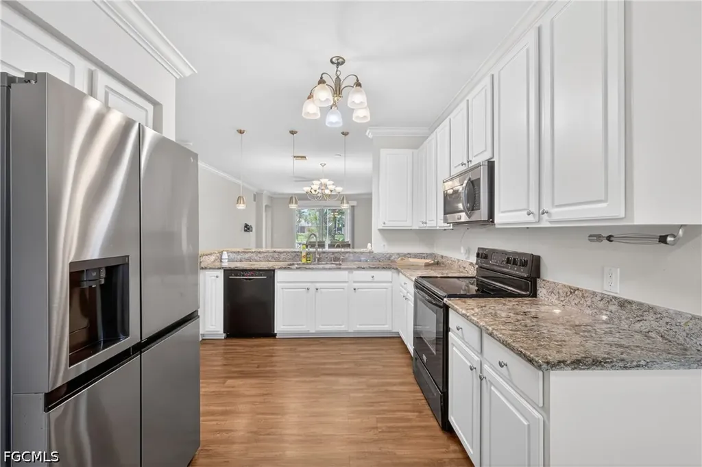 14214 Manchester Drive Naples FL 34114