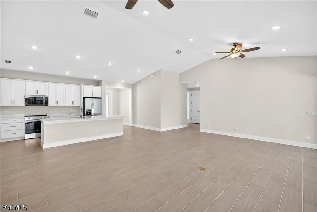 136 SW 12th Street Cape Coral FL 33991