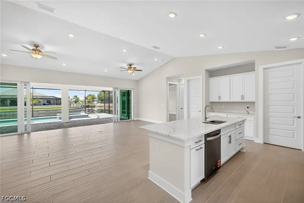 136 SW 12th Street Cape Coral FL 33991