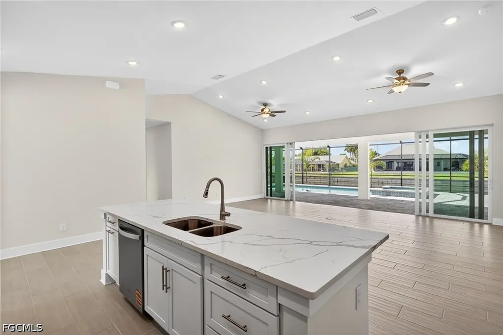 136 SW 12th Street Cape Coral FL 33991