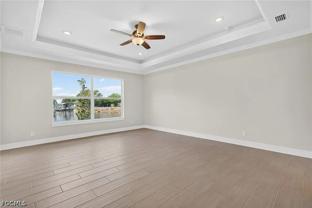 136 SW 12th Street Cape Coral FL 33991