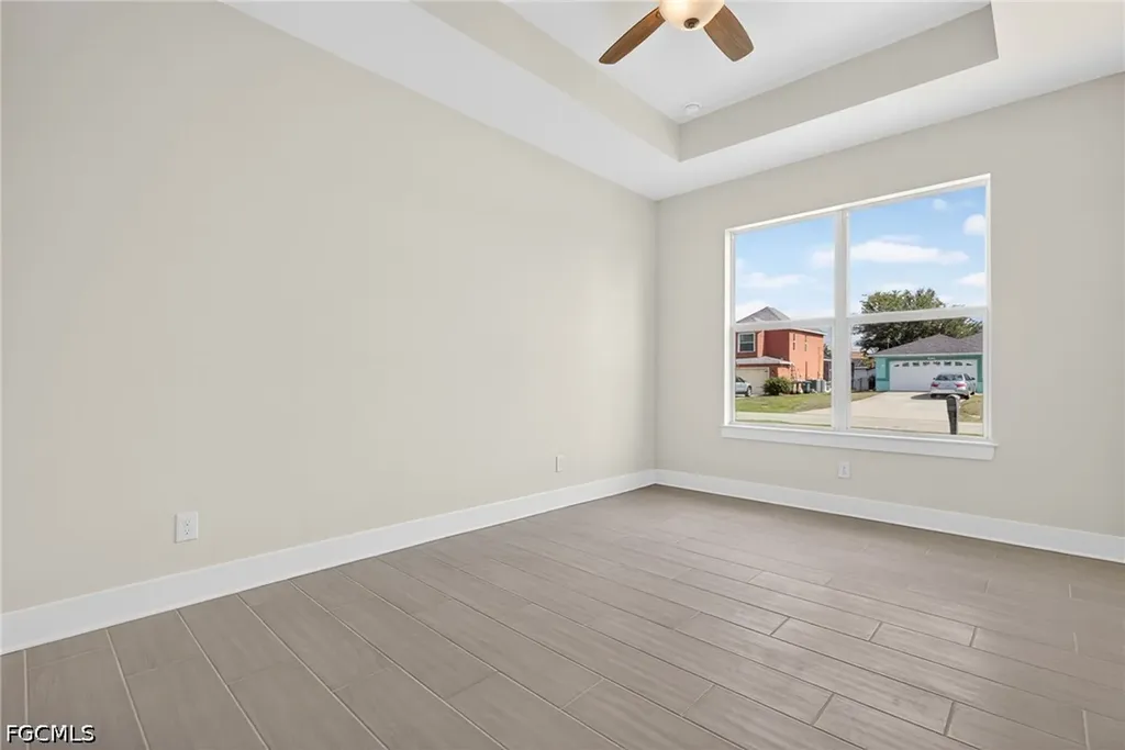136 SW 12th Street Cape Coral FL 33991