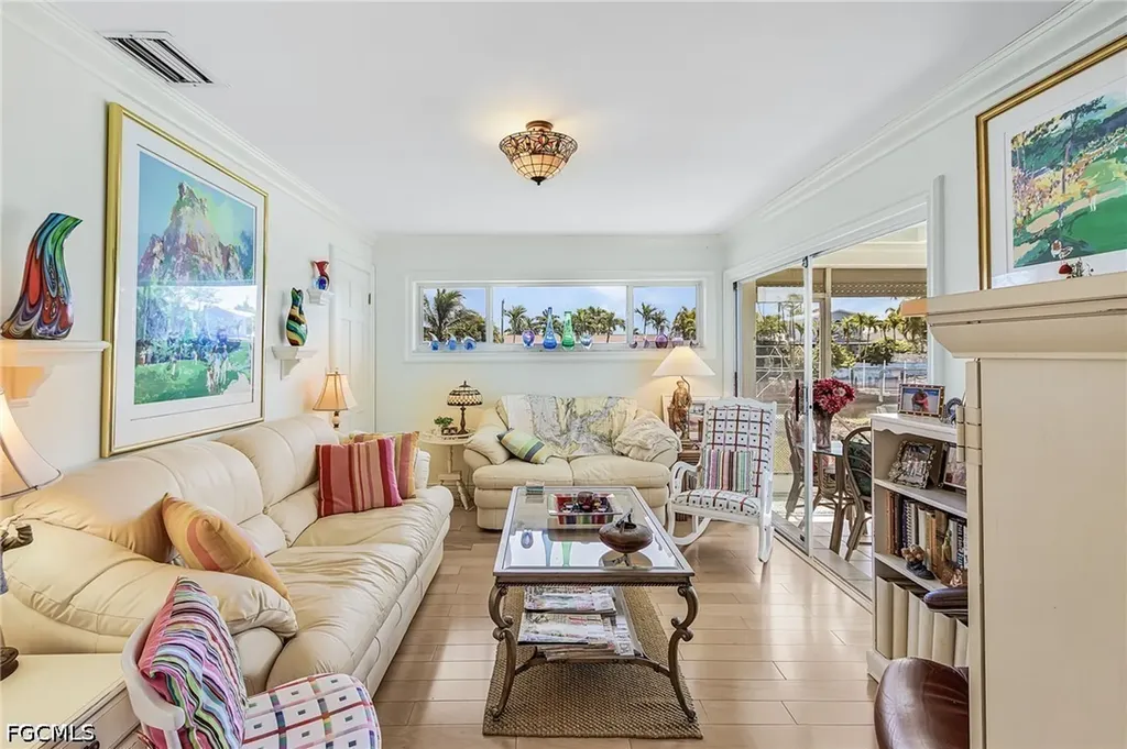 3021 SE 16th Place Cape Coral FL 33904