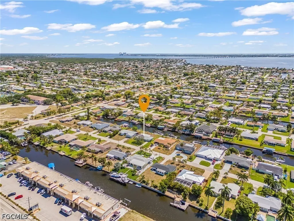 3021 SE 16th Place Cape Coral FL 33904