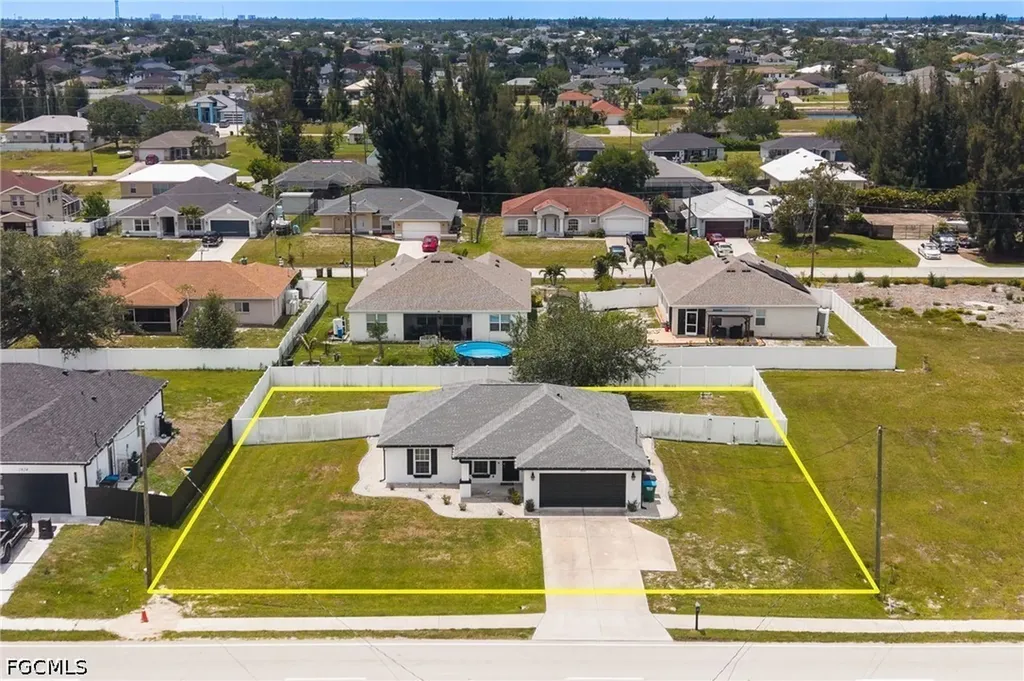 2830 Tropicana Parkway W Cape Coral FL 33993