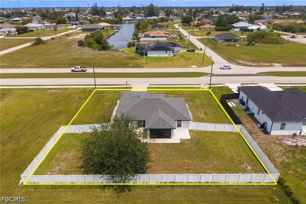 2830 Tropicana Parkway W Cape Coral FL 33993