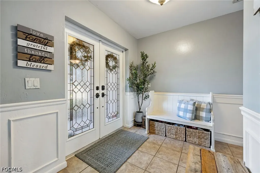 5060 Melaluca Drive Fort Myers FL 33905