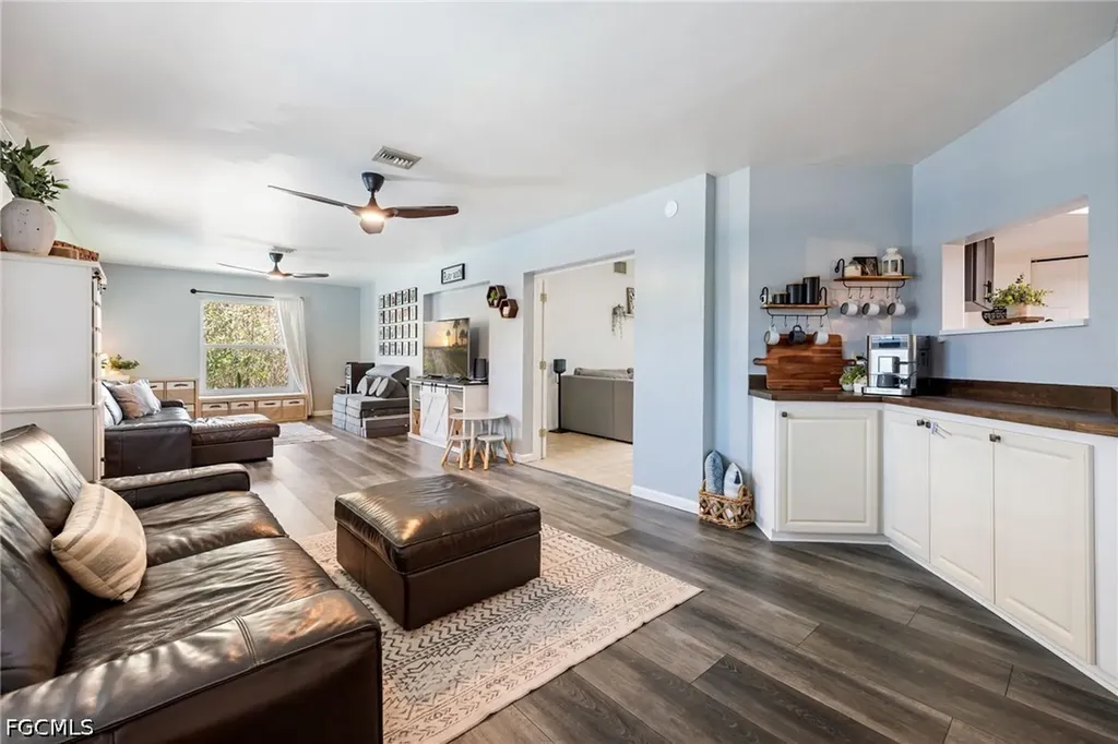 5060 Melaluca Drive Fort Myers FL 33905
