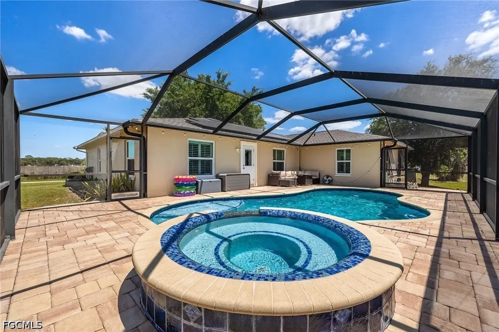 5060 Melaluca Drive Fort Myers FL 33905
