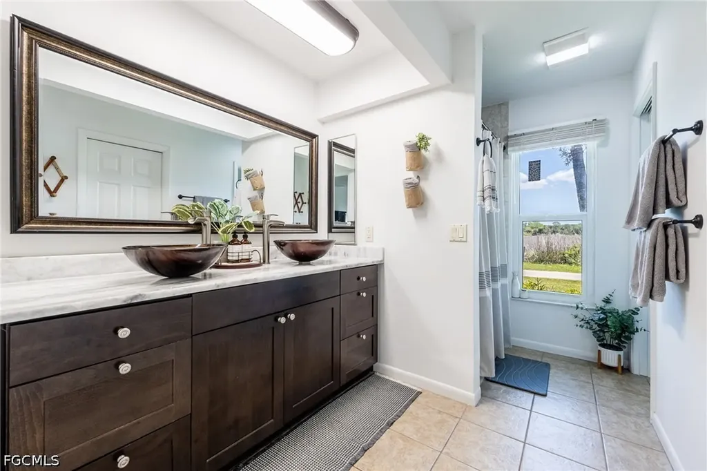 5060 Melaluca Drive Fort Myers FL 33905