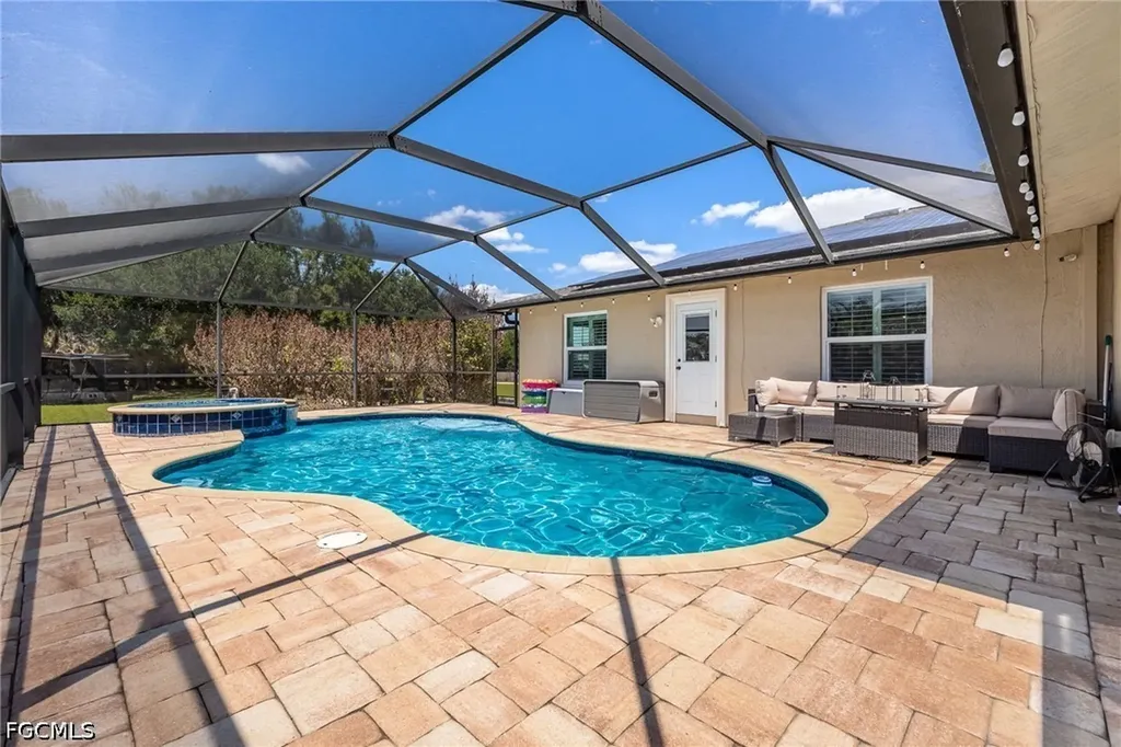 5060 Melaluca Drive Fort Myers FL 33905
