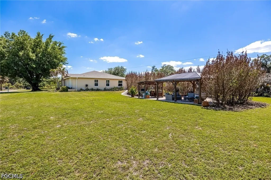 5060 Melaluca Drive Fort Myers FL 33905