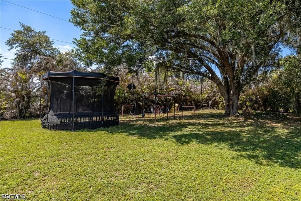 5060 Melaluca Drive Fort Myers FL 33905