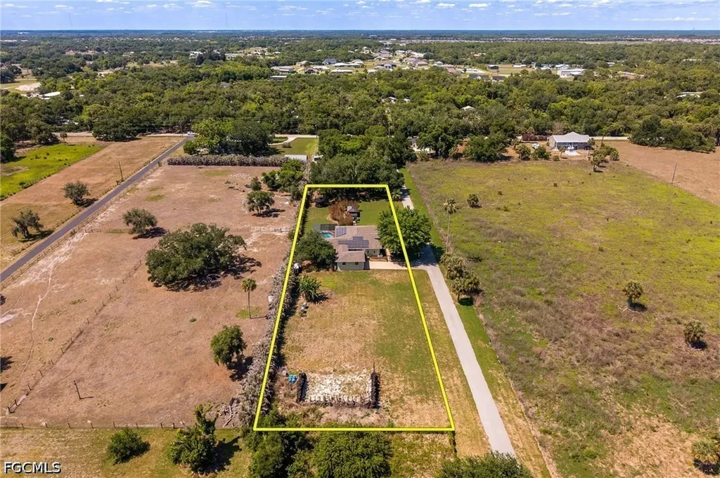 5060 Melaluca Drive Fort Myers FL 33905