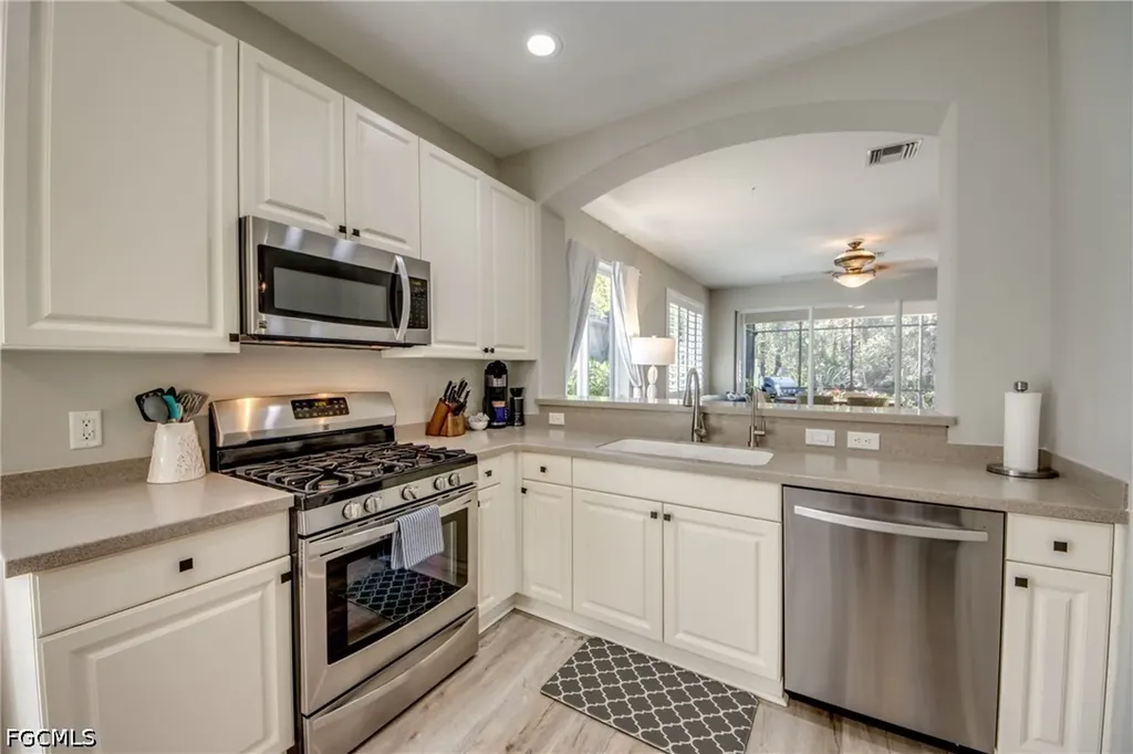 10600 Tirano Court Fort Myers FL 33913