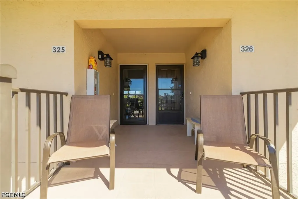 5805 Trailwinds Drive Fort Myers FL 33907