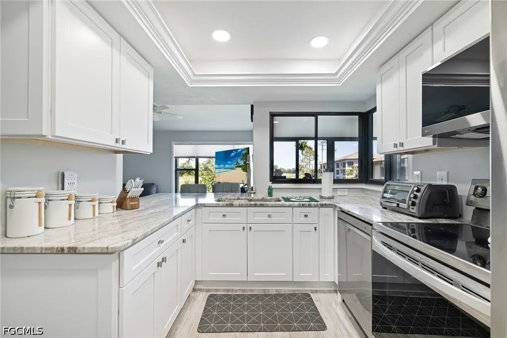 5805 Trailwinds Drive Fort Myers FL 33907