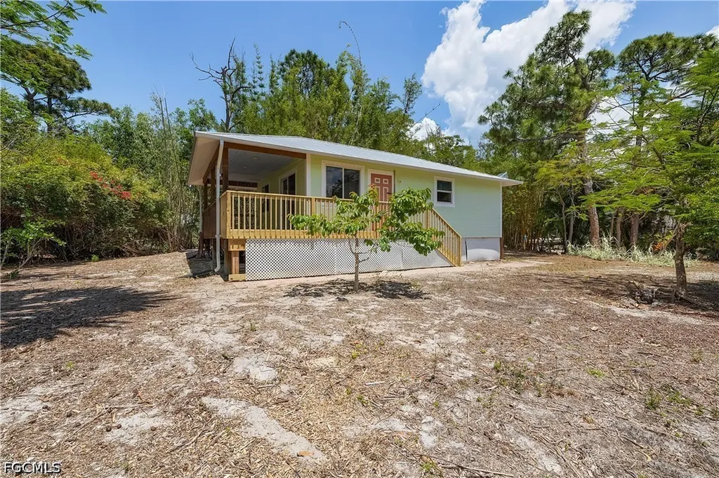 7322 Hibiscus Avenue Bokeelia FL 33922