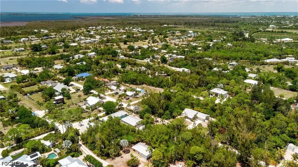 7322 Hibiscus Avenue Bokeelia FL 33922
