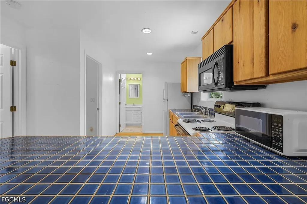 7322 Hibiscus Avenue Bokeelia FL 33922