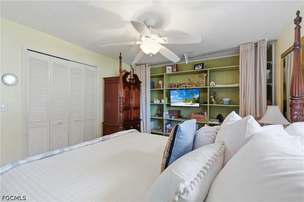 4329 SW 1st Place Cape Coral FL 33914