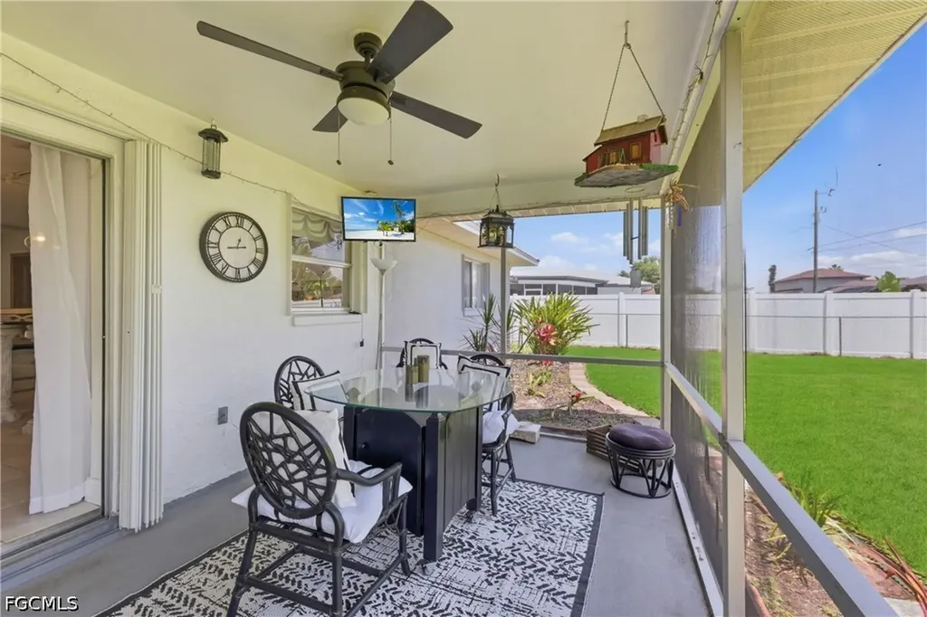 4329 SW 1st Place Cape Coral FL 33914