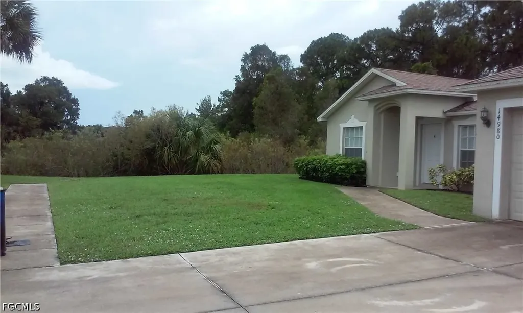 14980 Coopers Hawk Way Fort Myers FL 33905