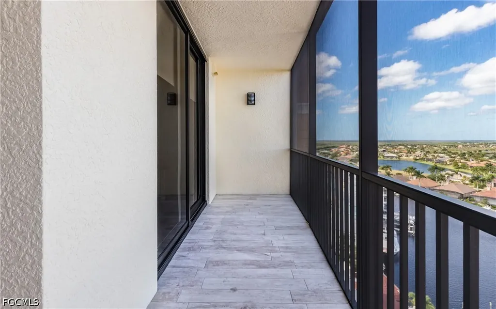 5781 Cape Harbour Drive Cape Coral FL 33914