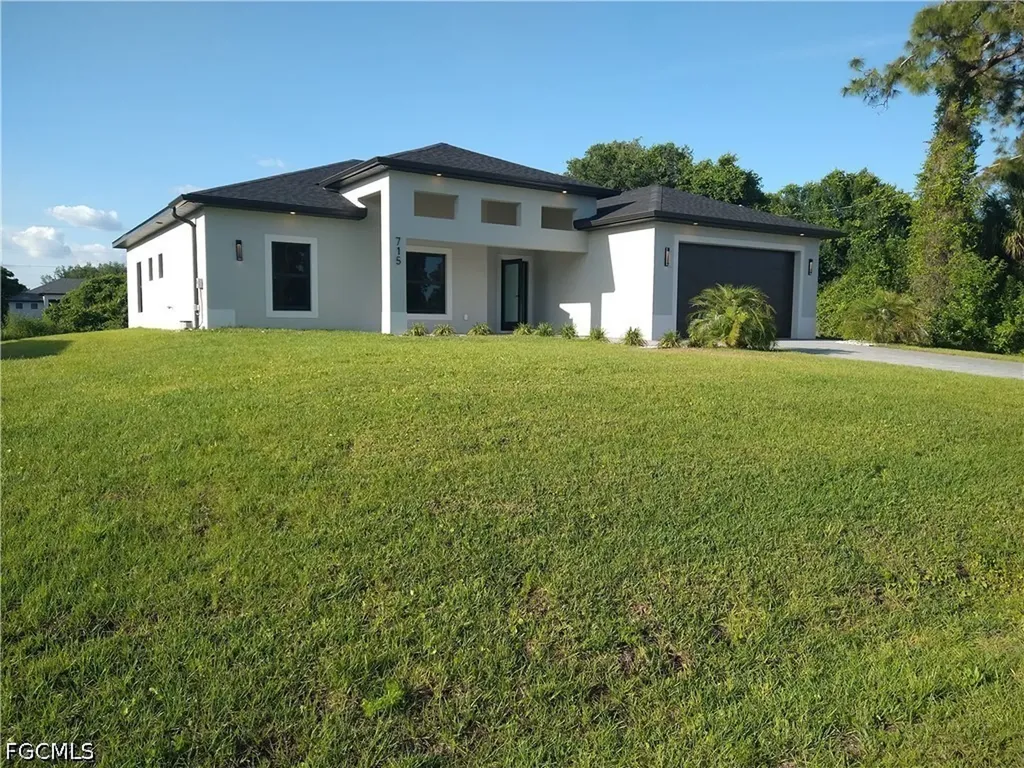 715 Long Island Street E Lehigh Acres FL 33974-5955