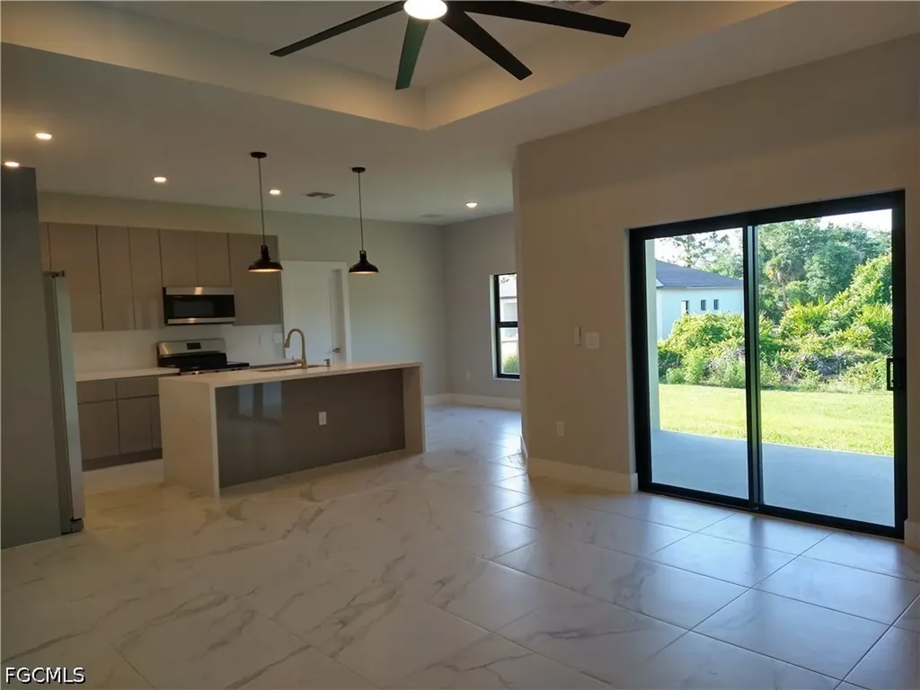 715 Long Island Street E Lehigh Acres FL 33974-5955