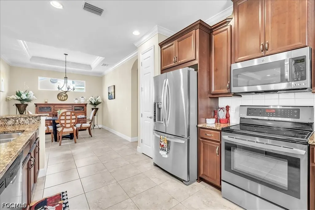 2615 Vareo Court Cape Coral FL 33991