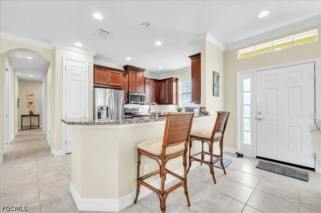 2615 Vareo Court Cape Coral FL 33991