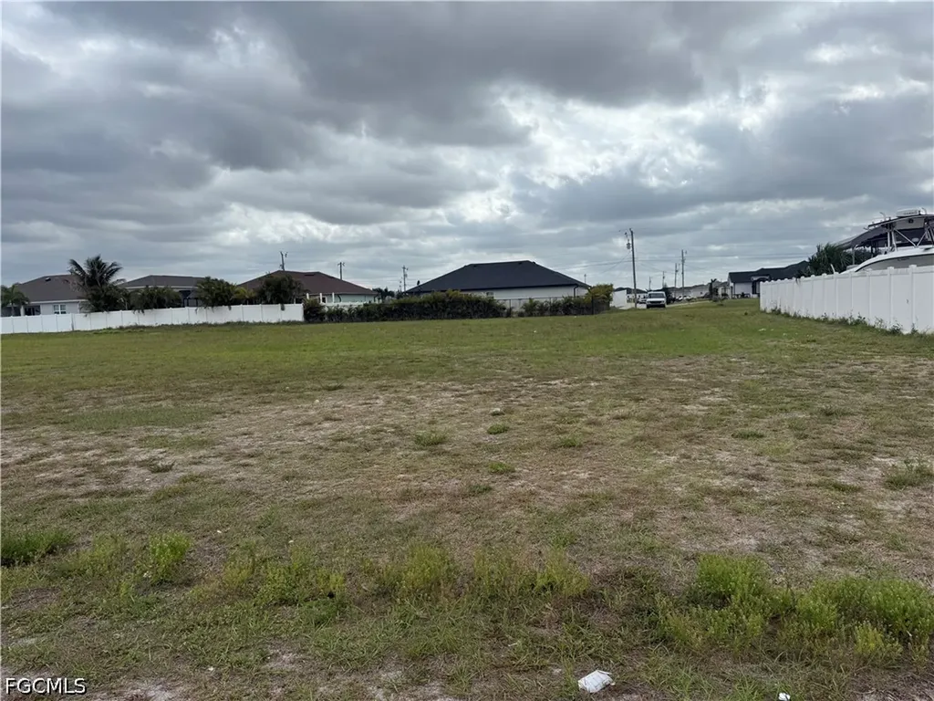 2515 Nelson Road N Cape Coral FL 33993