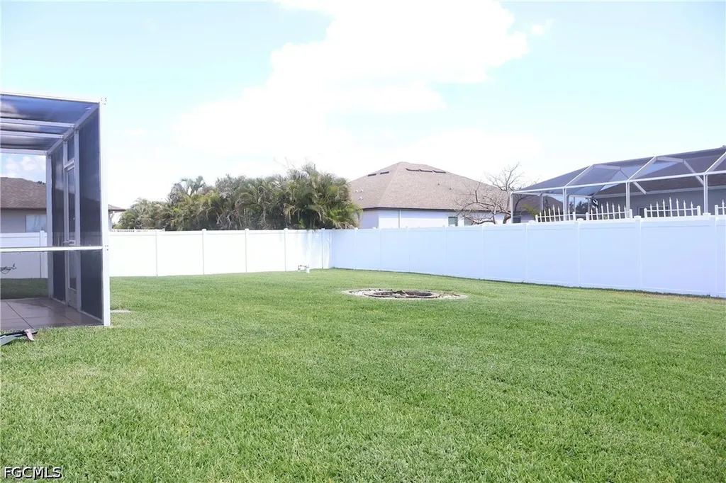 1632 SW 18th Street Cape Coral FL 33991