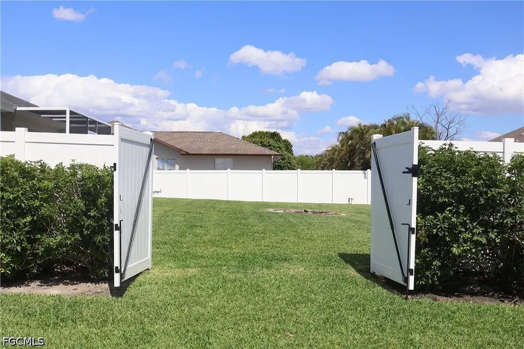 1632 SW 18th Street Cape Coral FL 33991