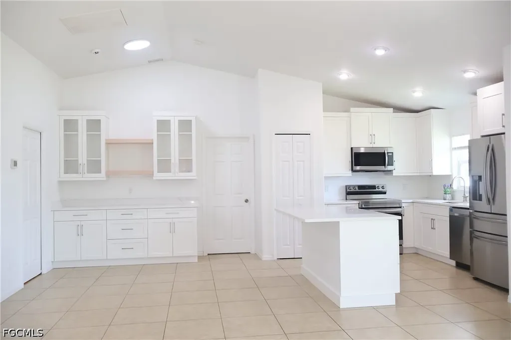1632 SW 18th Street Cape Coral FL 33991
