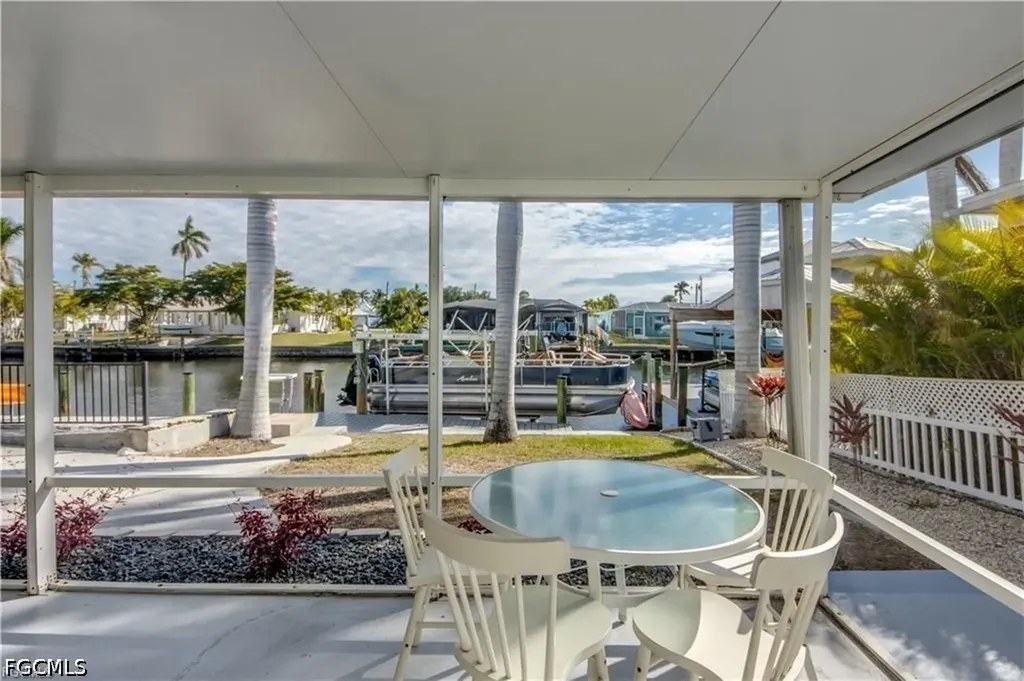 12262 Boat Shell Drive Matlacha Isles FL 33991