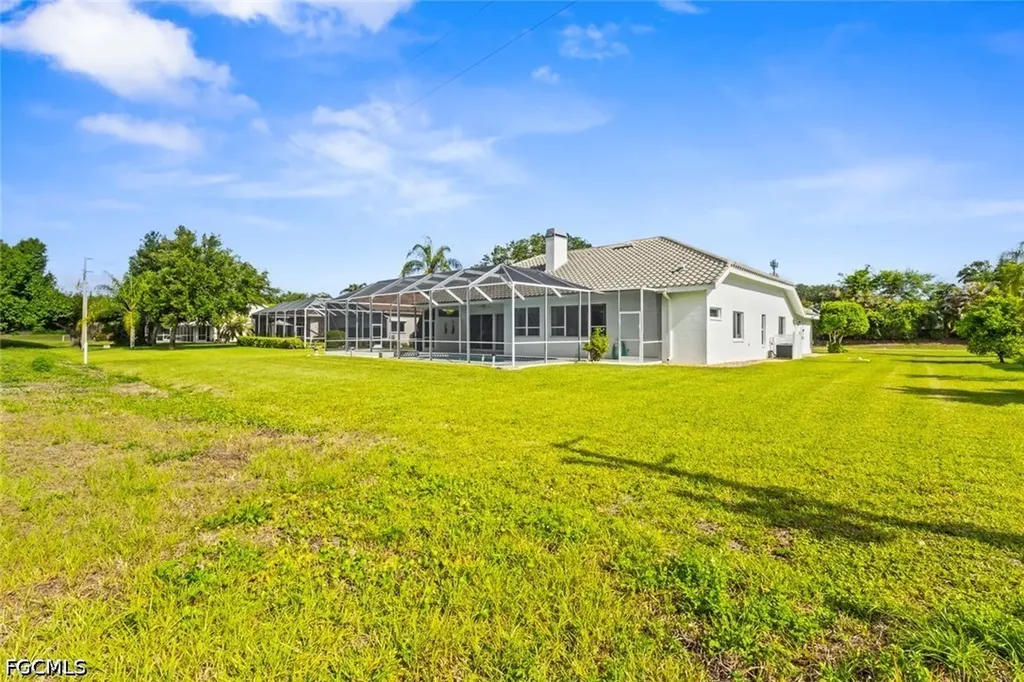690 Milwaukee Boulevard Lehigh Acres FL 33974