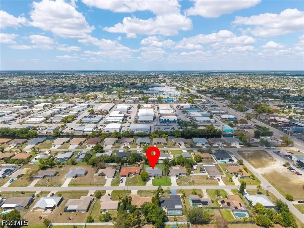 1437 SE 11th Street Cape Coral FL 33990