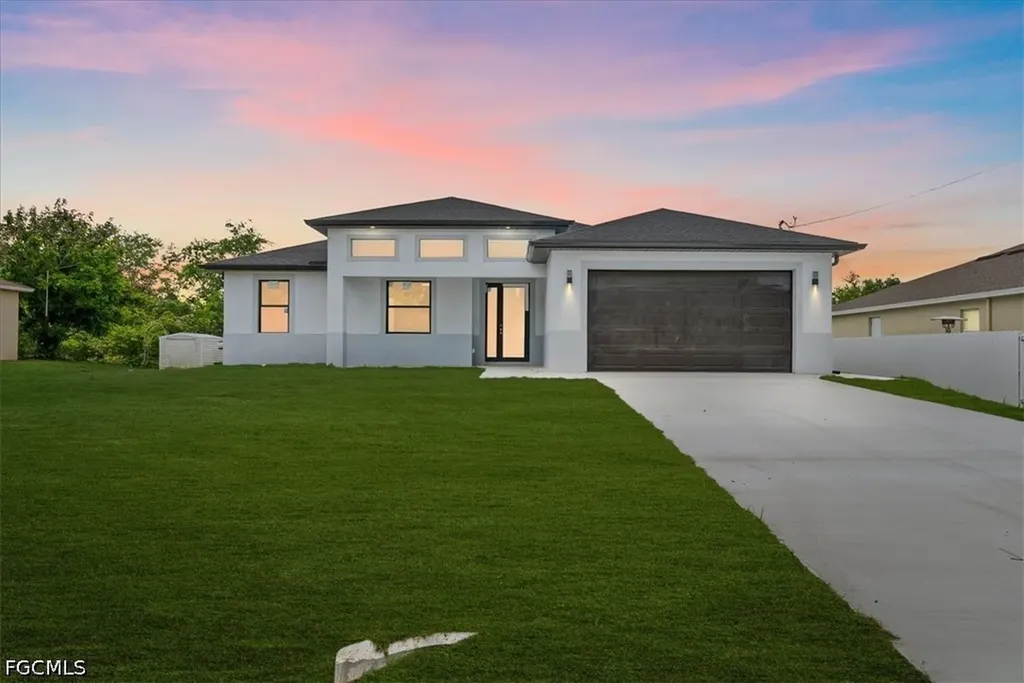 2803 48th Street SW Lehigh Acres FL 33976