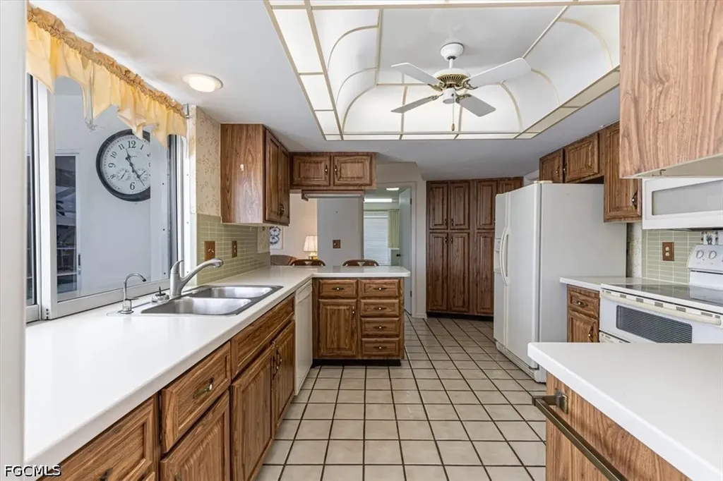 9841 Cypress Lake Drive Fort Myers FL 33919