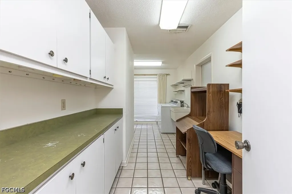 9841 Cypress Lake Drive Fort Myers FL 33919