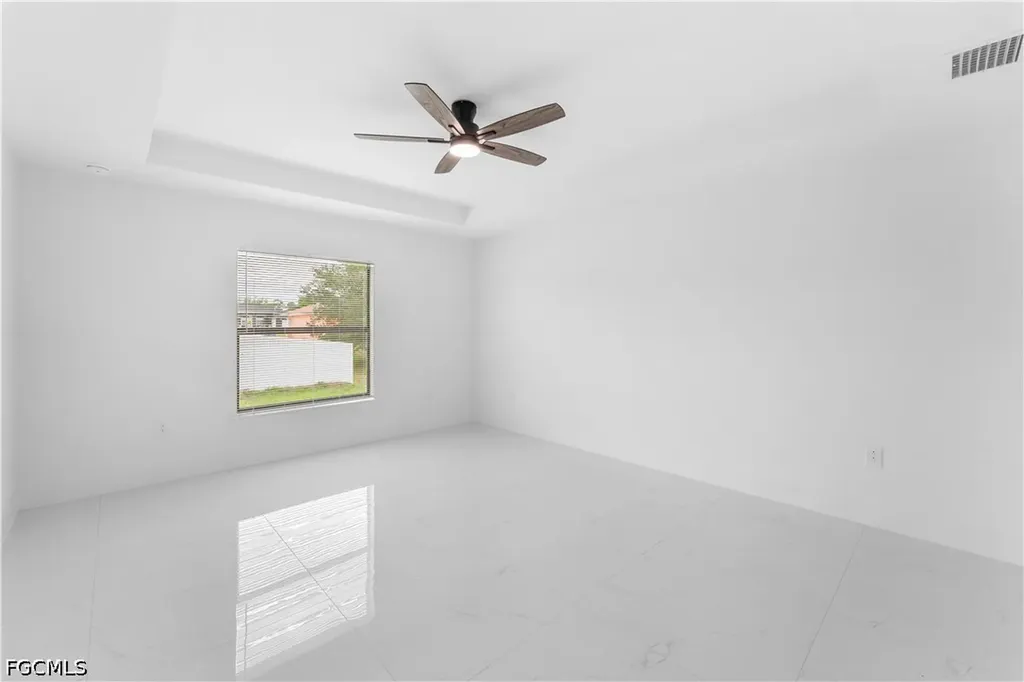 2807 28th Street SW Lehigh Acres FL 33976