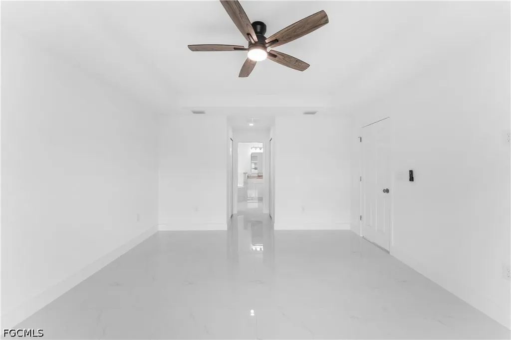 2807 28th Street SW Lehigh Acres FL 33976