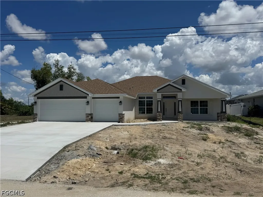 305 SE 2nd Street Cape Coral FL 33990